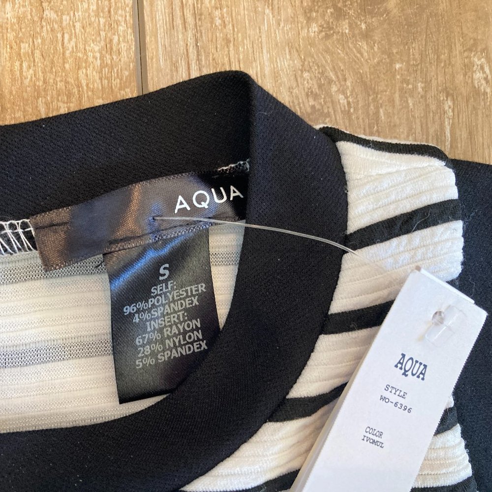 NWT Aqua White and Navy Striped Dress Size Small - Picture 3 of 4